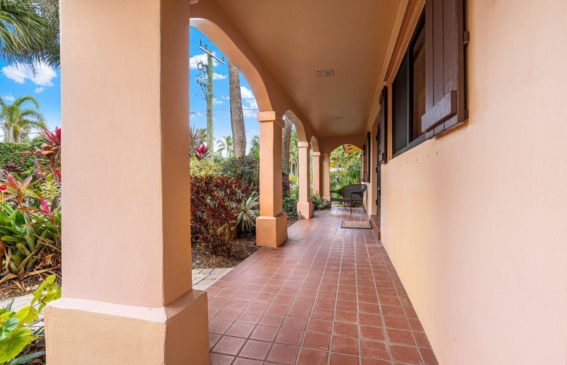 708 NW 6th Dr, Boca Raton, FL 33486 Photo