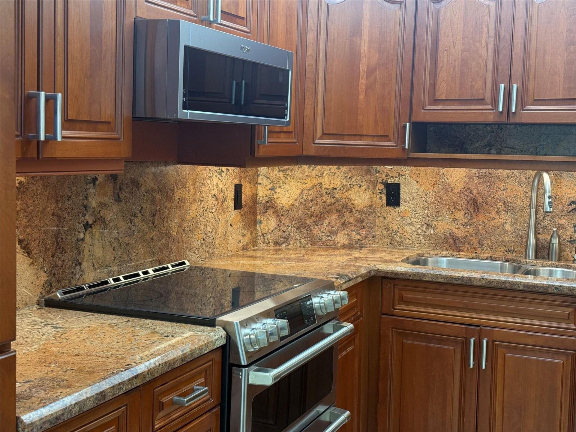 3800 Galt Ocean Drive, Unit 905, Fort Lauderdale, FL 33308 Photo