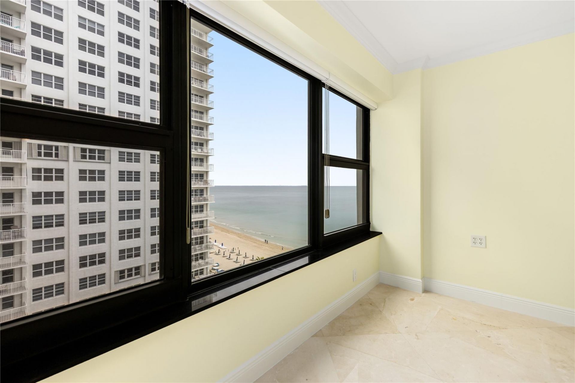 3800 Galt Ocean Drive, Unit 905, Fort Lauderdale, FL 33308 Photo