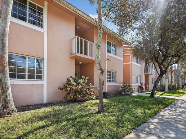 3261 W Sabal Palm Mnr, Unit 101, Hollywood, FL 33024