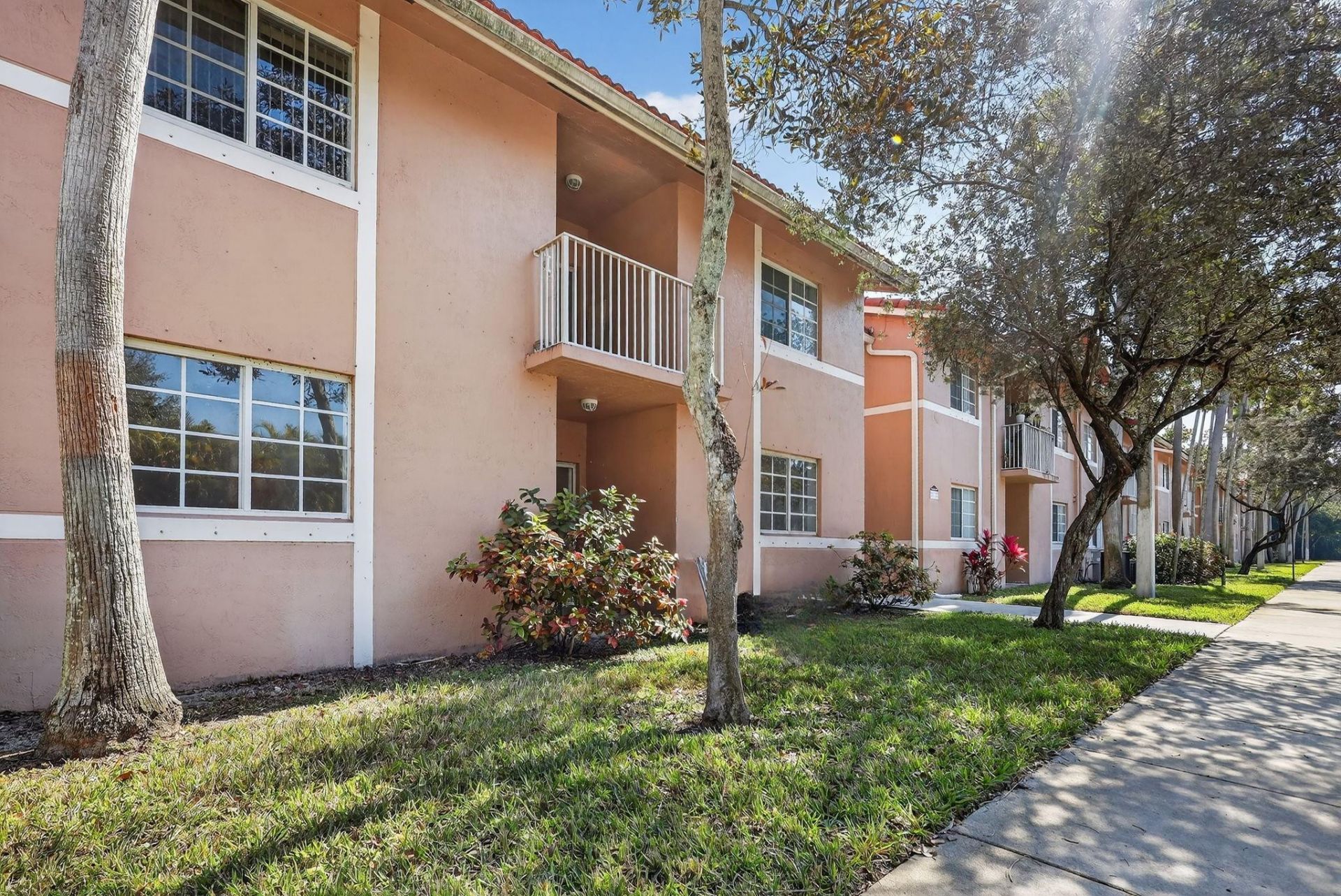 3261 Sabal Palm Manor, Unit 101, Davie, FL 33024 Photo