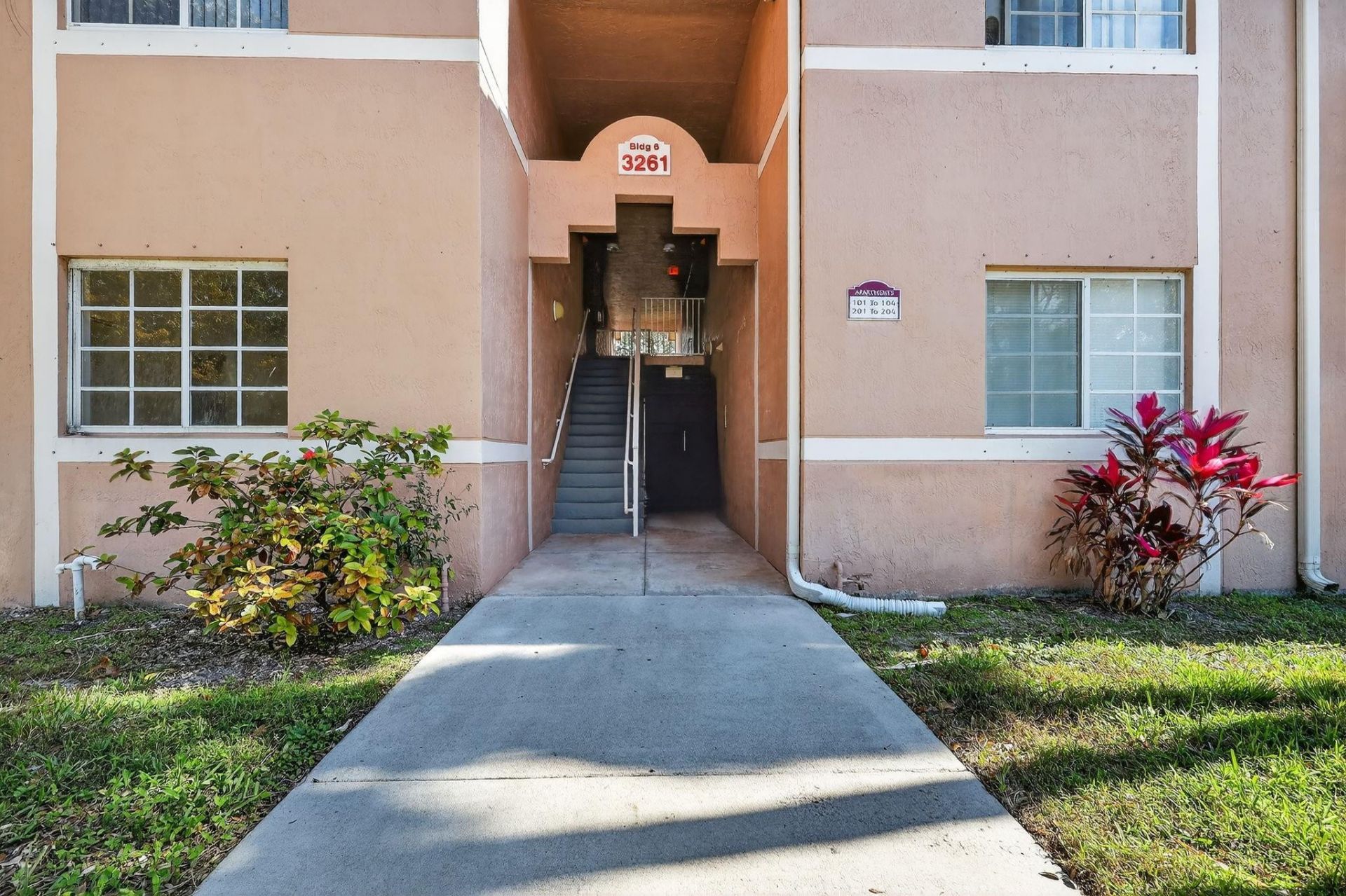 3261 Sabal Palm Manor, Unit 101, Davie, FL 33024 Photo