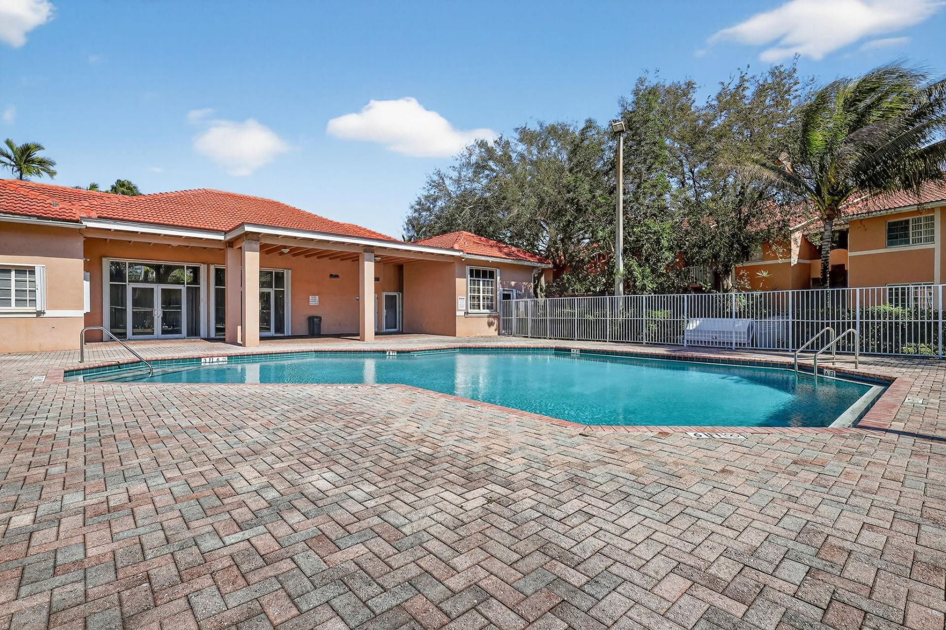 3261 Sabal Palm Manor, Unit 101, Davie, FL 33024 Photo