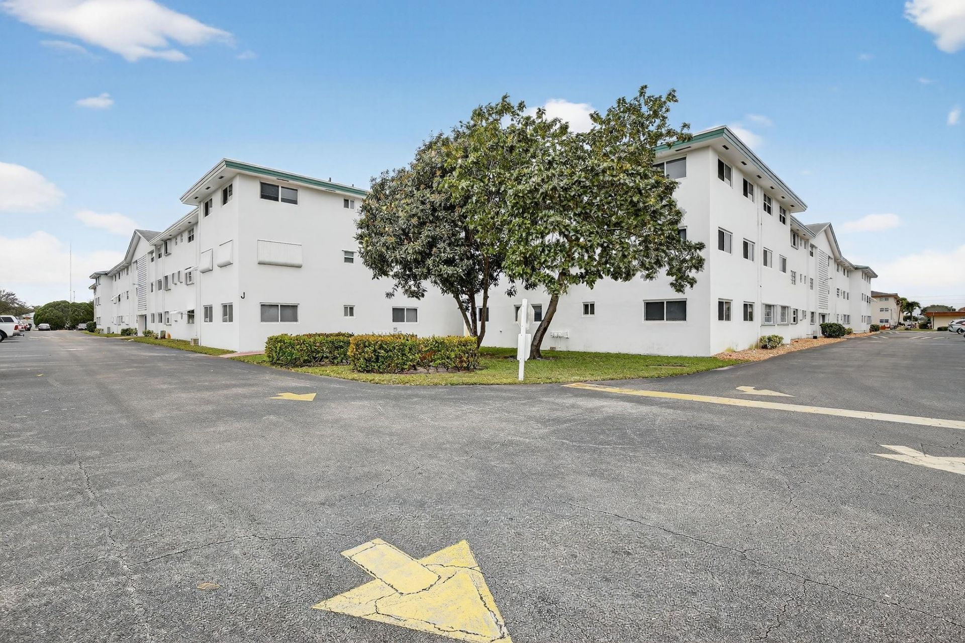 5300 Washington Street, Unit I-201, Hollywood, FL 33021 Photo