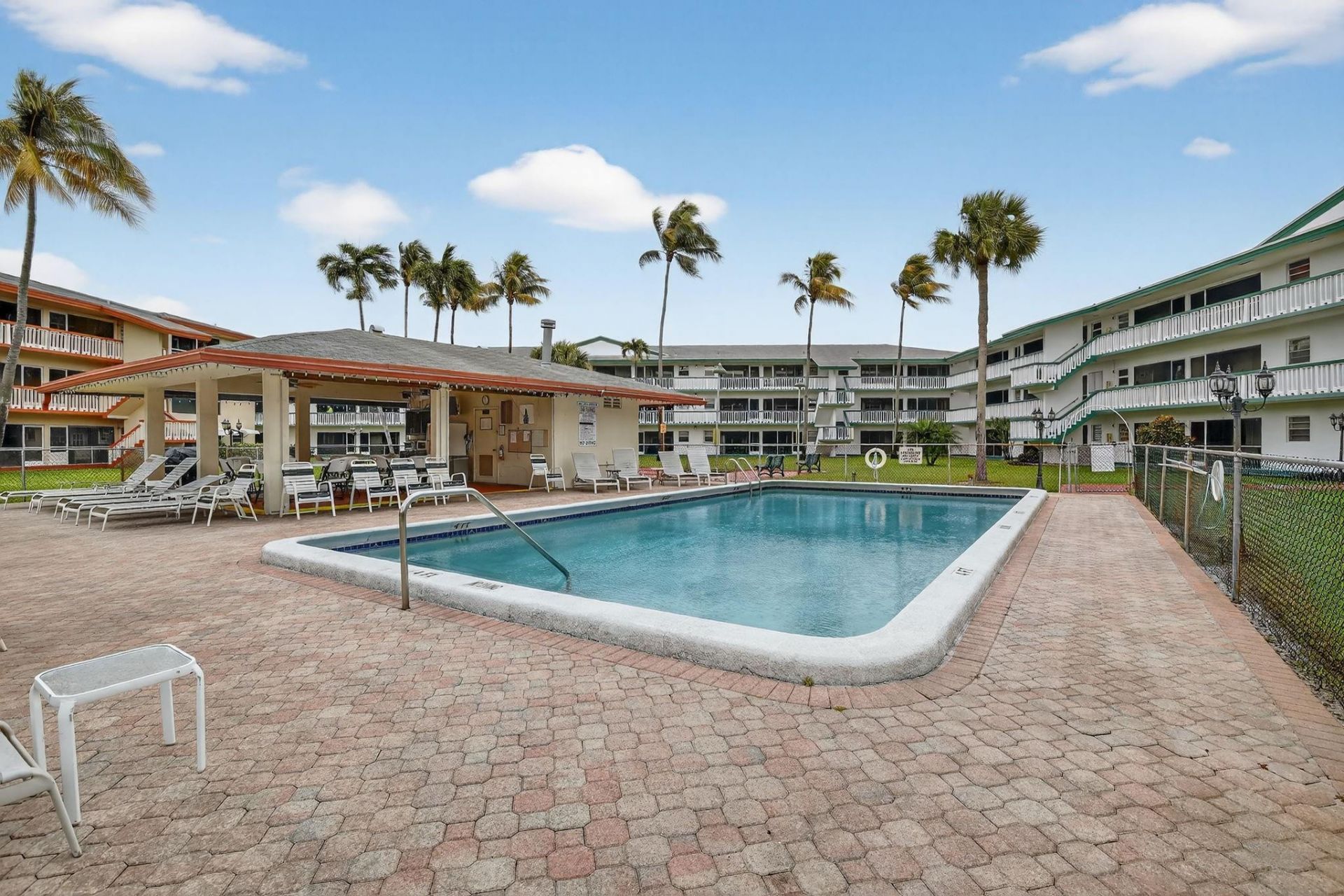 5300 Washington Street, Unit I-201, Hollywood, FL 33021 Photo