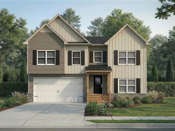 499 Charleston Place , Villa Rica, GA 30180