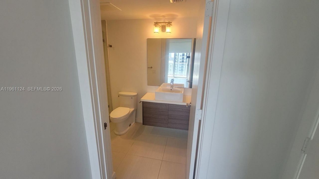 1010 SW 2nd Ave, Unit 1901, Miami, FL 33130 Photo