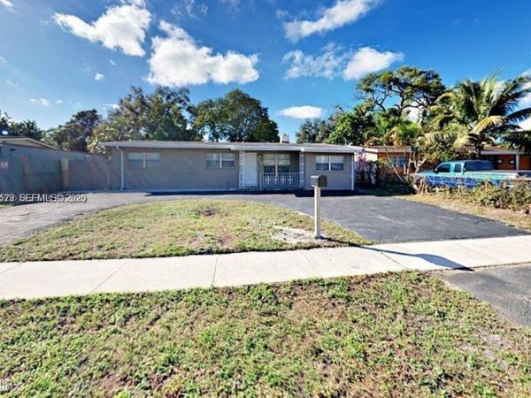 1107 SW 22nd Ter, Fort Lauderdale, FL 33312
