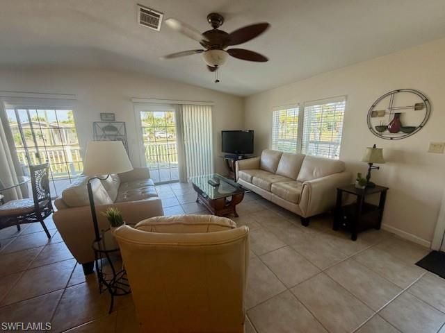 1671 Diamond Lake Cir, Naples, FL 34114 Photo