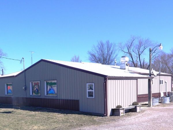 204 S Main Street, Iuka, IL 62849