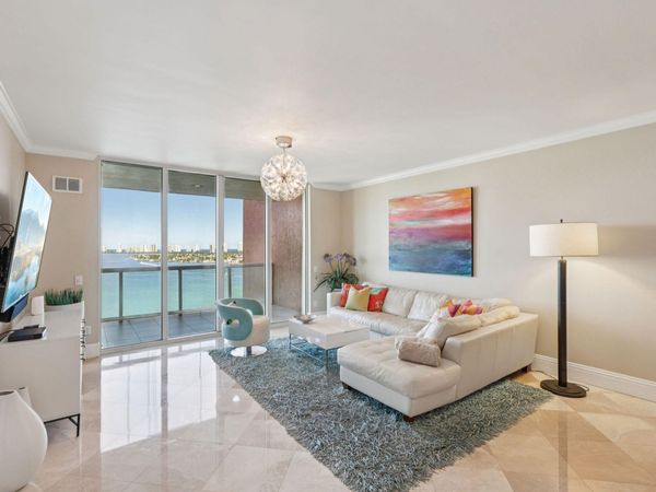 2650 Lake Shore Drive, Unit 1404, Riviera Beach, FL 33404