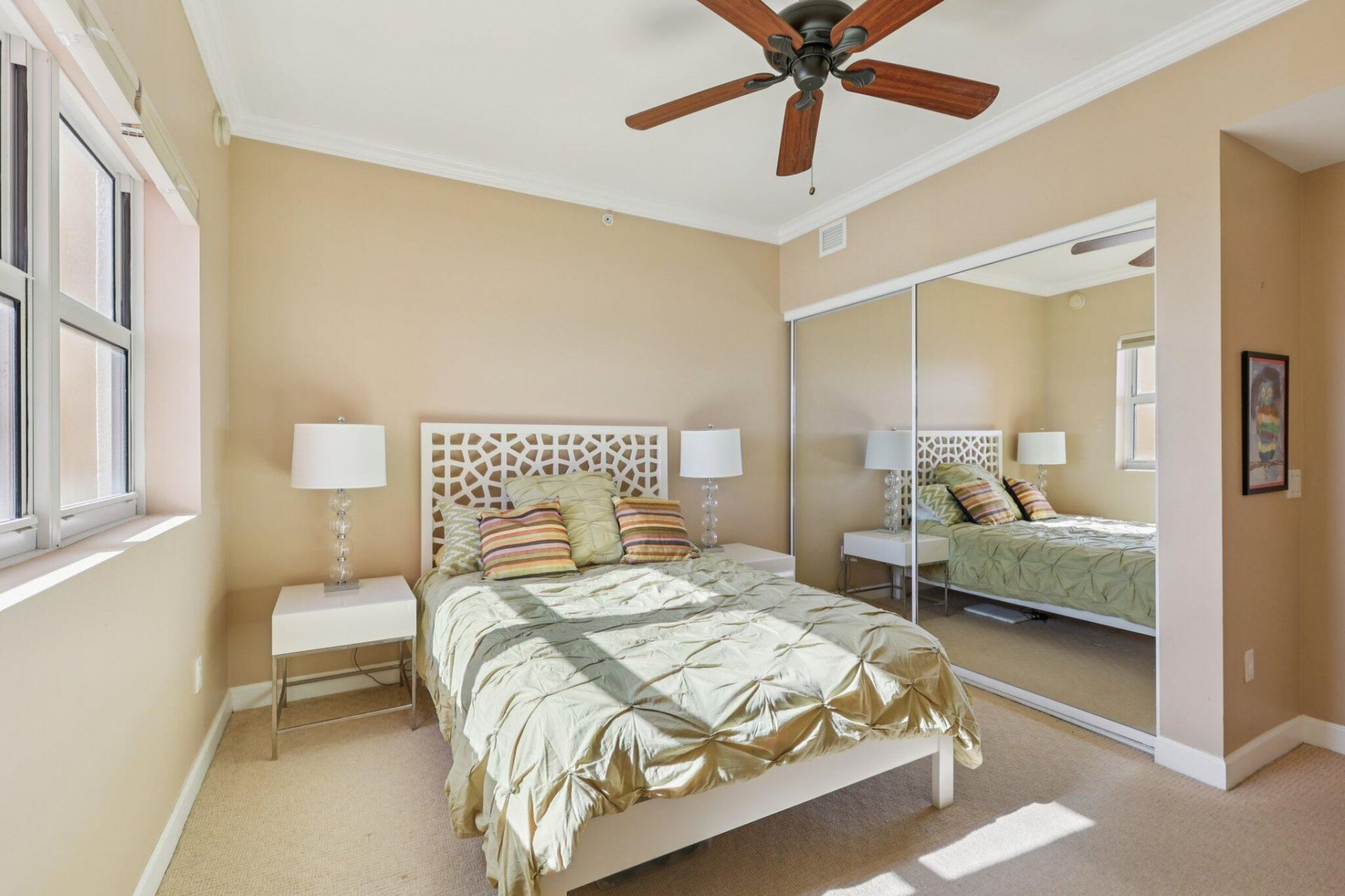 2650 Lake Shore Drive, Unit 1404, Riviera Beach, FL 33404 Photo