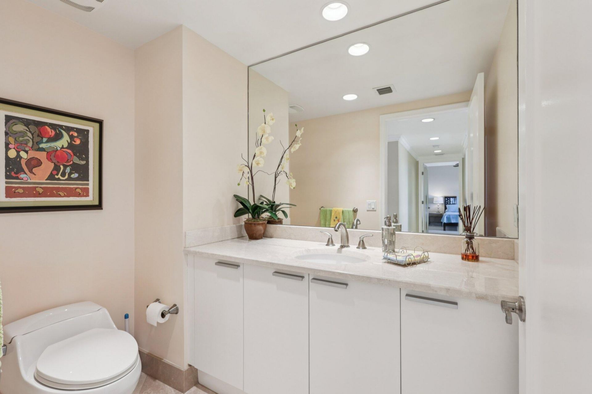 2650 Lake Shore Drive, Unit 1404, Riviera Beach, FL 33404 Photo