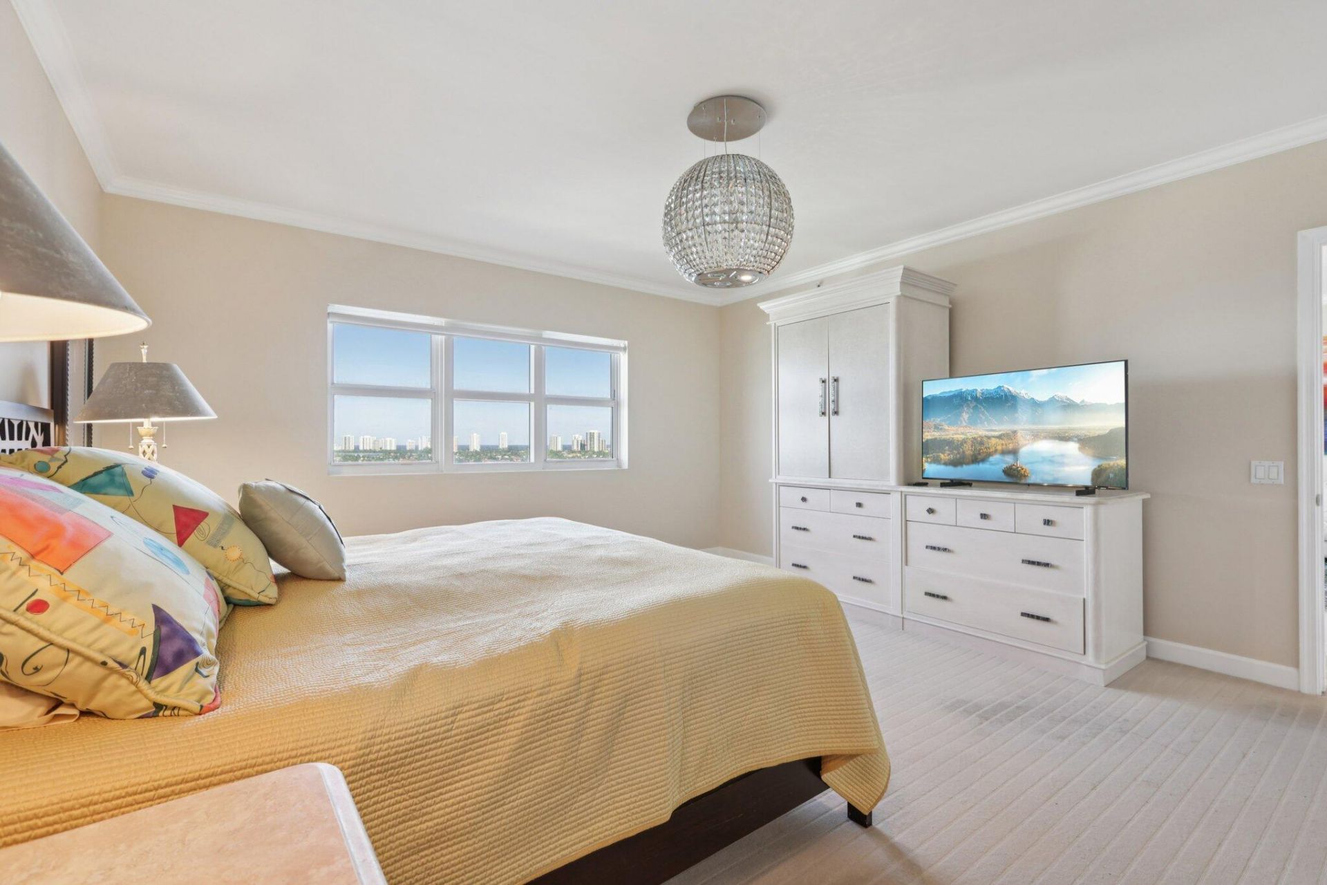 2650 Lake Shore Drive, Unit 1404, Riviera Beach, FL 33404 Photo