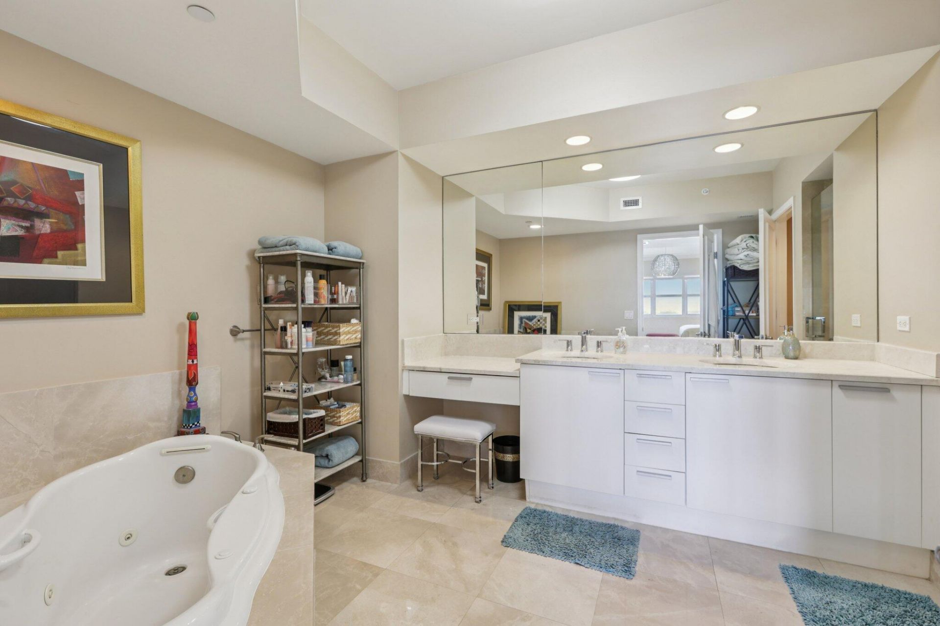 2650 Lake Shore Drive, Unit 1404, Riviera Beach, FL 33404 Photo