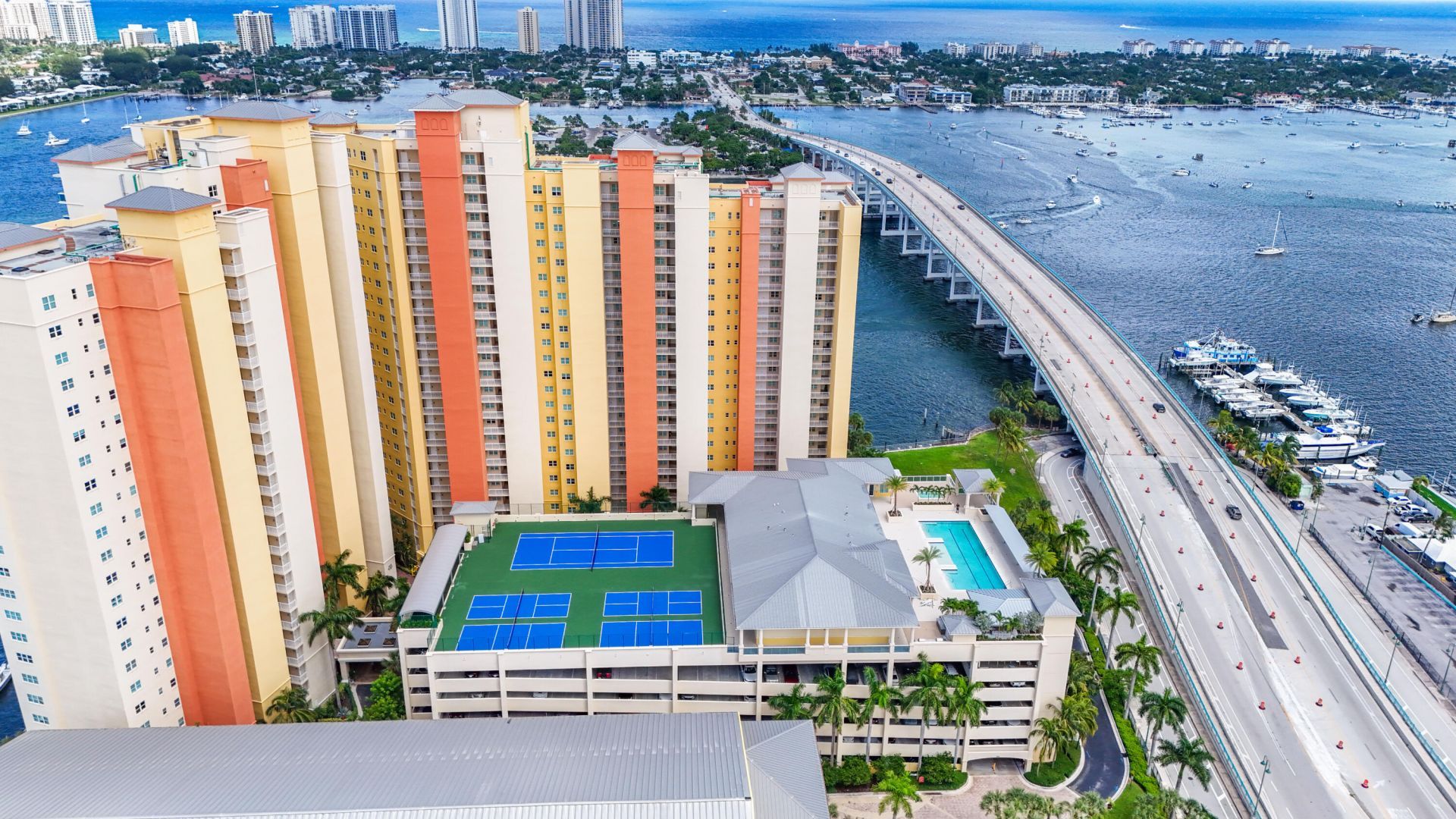 2650 Lake Shore Drive, Unit 1404, Riviera Beach, FL 33404 Photo