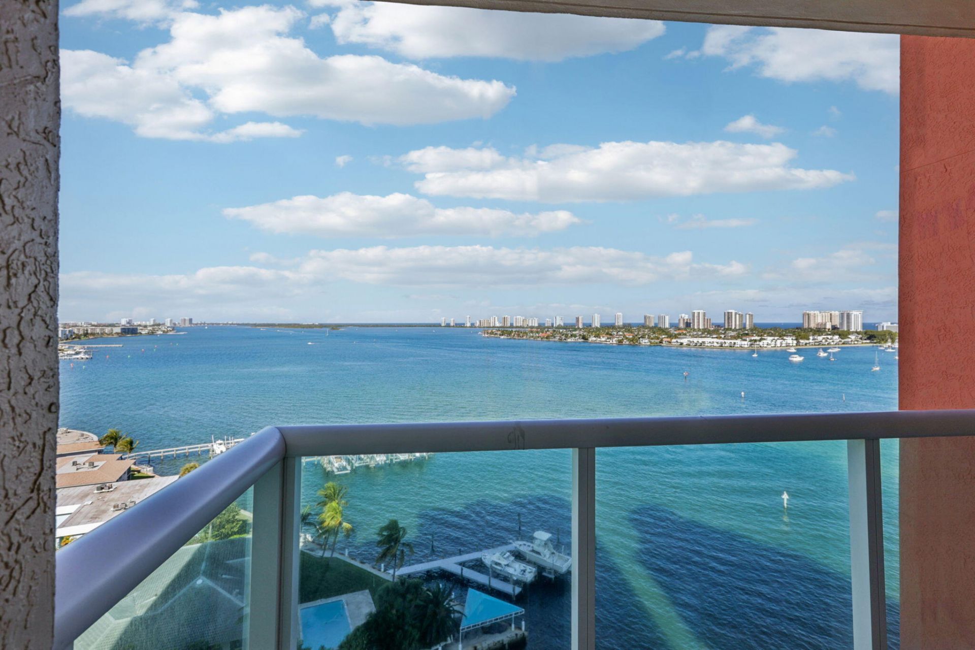 2650 Lake Shore Drive, Unit 1404, Riviera Beach, FL 33404 Photo