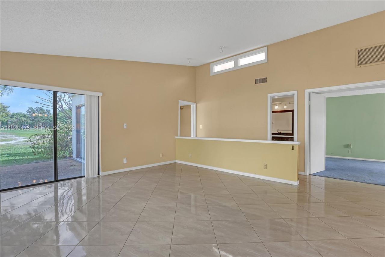 5703 Ainsley Ct, Boynton Beach, FL 33437 Photo
