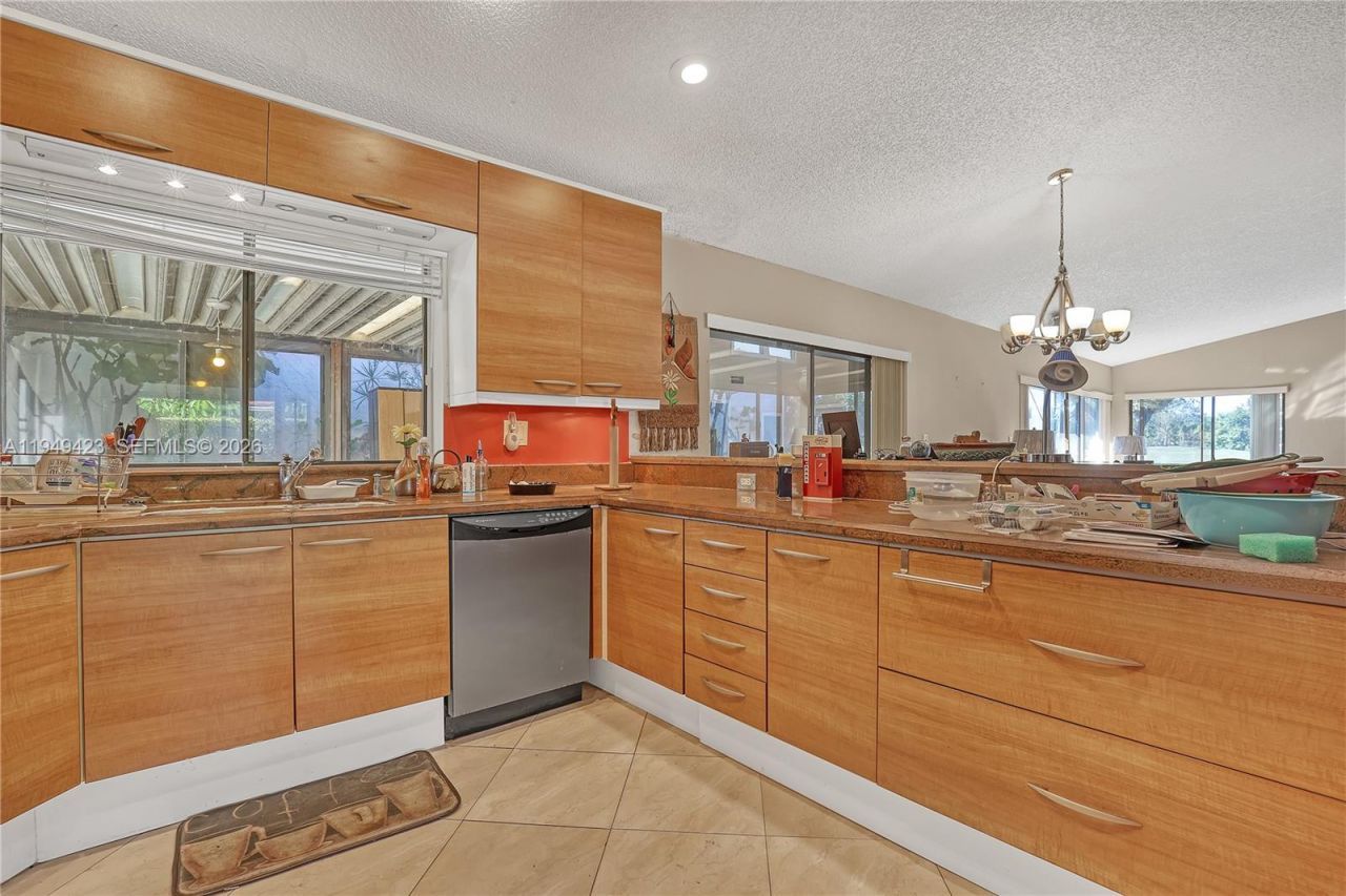 5703 Ainsley Ct, Boynton Beach, FL 33437 Photo