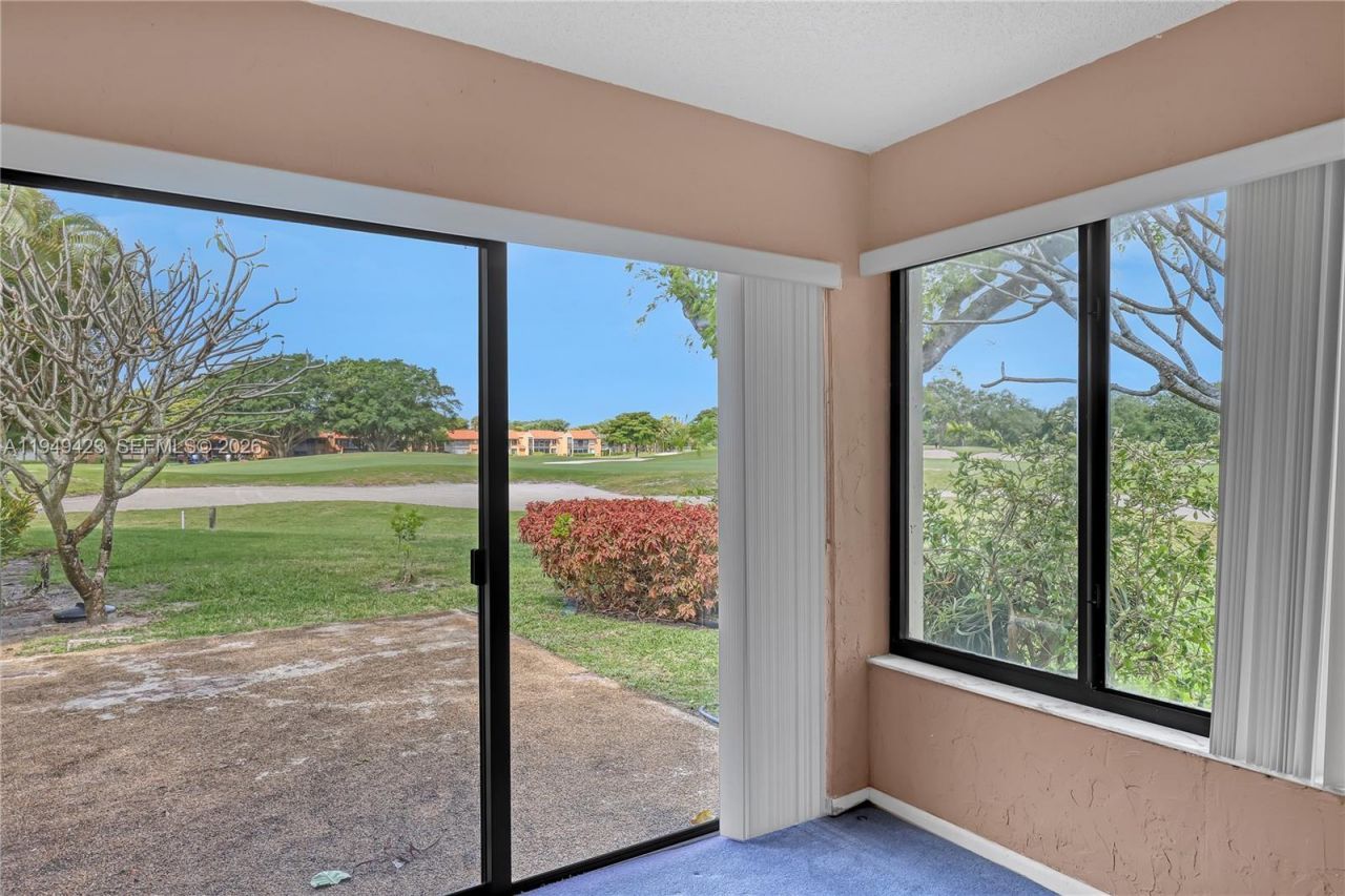 5703 Ainsley Ct, Boynton Beach, FL 33437 Photo