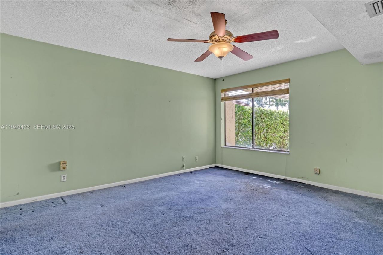 5703 Ainsley Ct, Boynton Beach, FL 33437 Photo