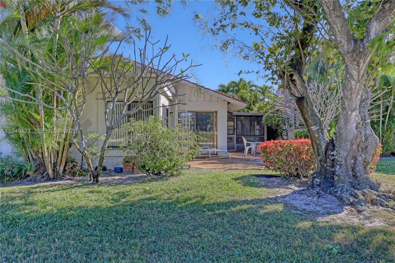 5703 Ainsley Ct, Boynton Beach, FL 33437 Photo