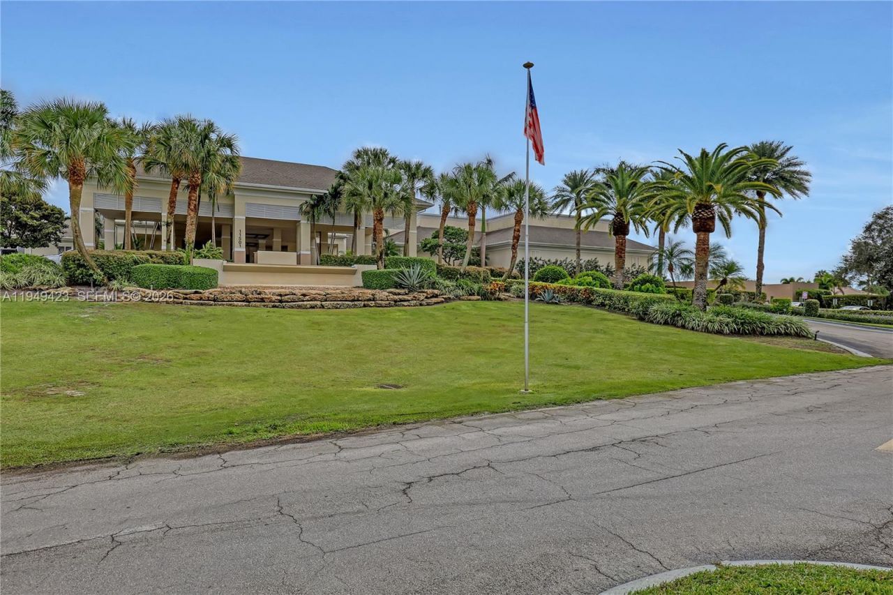 5703 Ainsley Ct, Boynton Beach, FL 33437 Photo