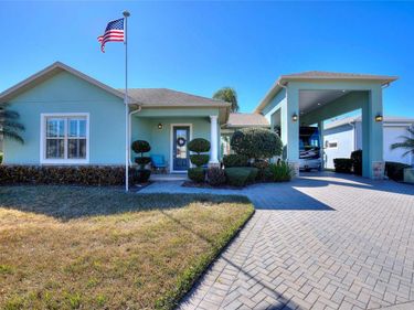 1030 CROSSROADS DRIVE, POLK CITY, FL 33868