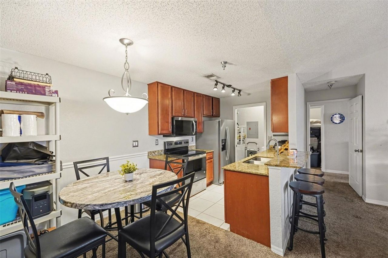 10265 Gandy Boulevard N, Unit 1202, Saint Petersburg, FL 33702 Photo