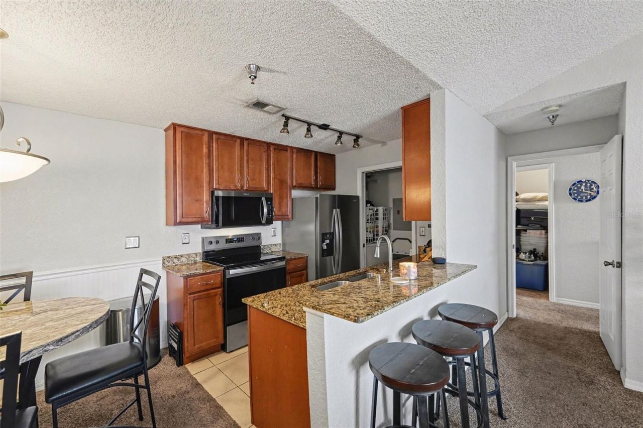 10265 Gandy Boulevard N, Unit 1202, Saint Petersburg, FL 33702 Photo