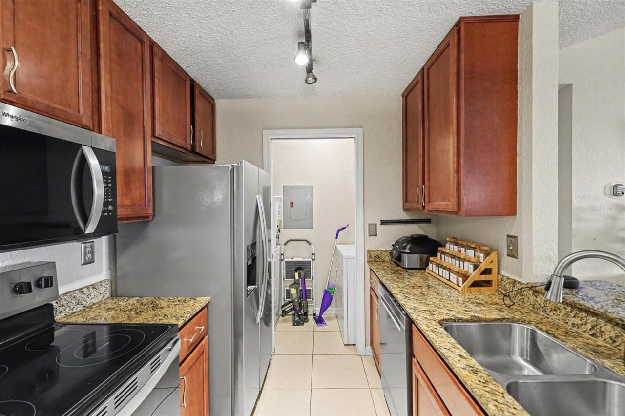 10265 Gandy Boulevard N, Unit 1202, Saint Petersburg, FL 33702 Photo