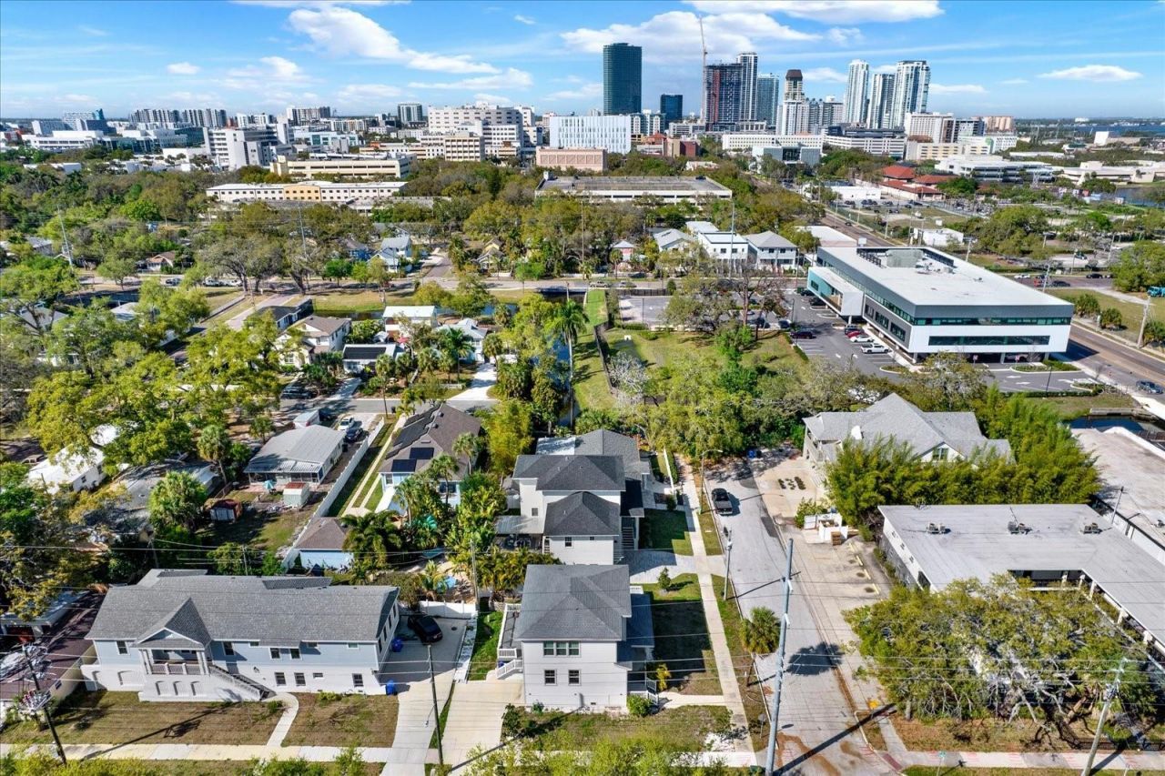 1299 5th Street S, Saint Petersburg, FL 33701 Photo