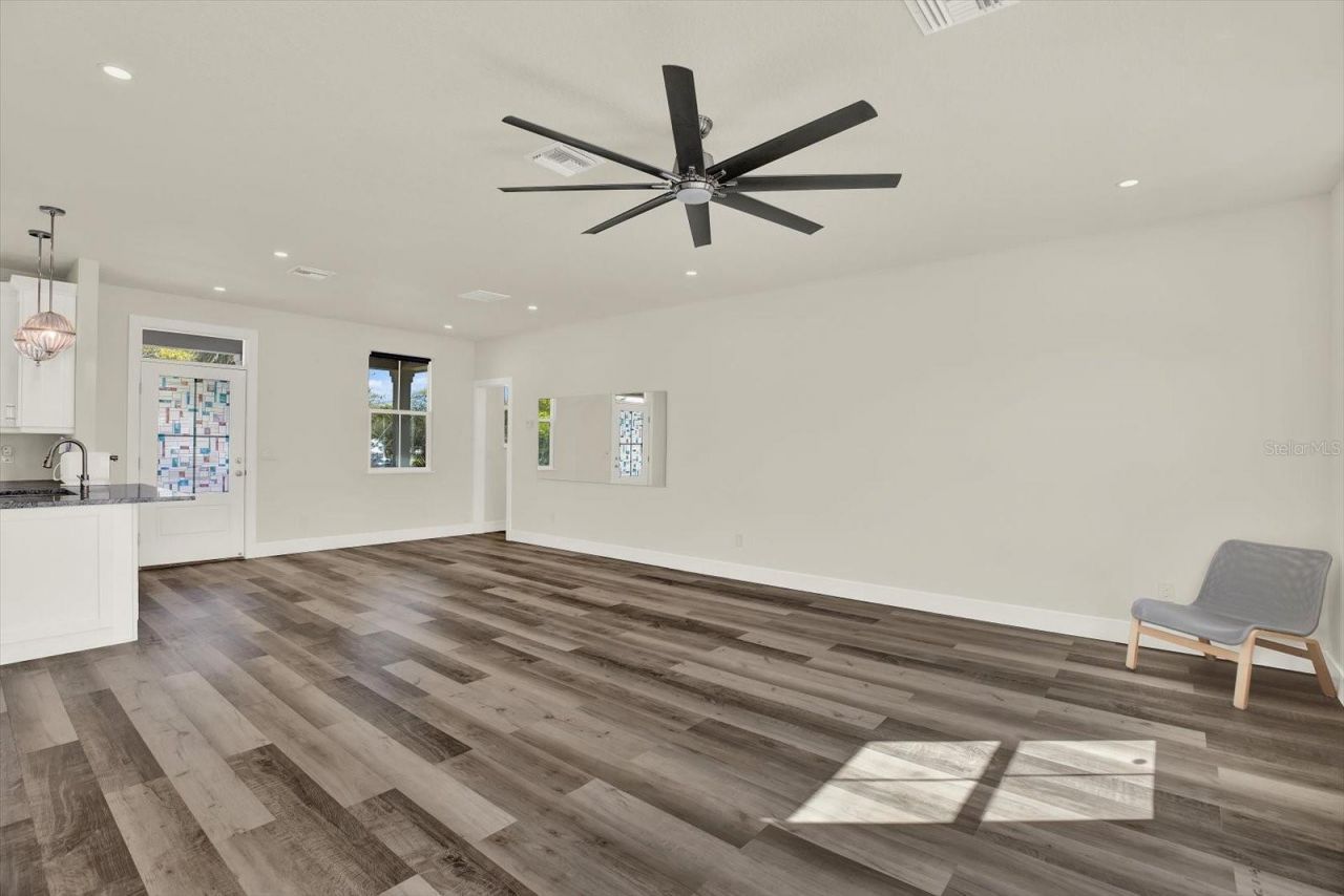 1299 5th Street S, Saint Petersburg, FL 33701 Photo