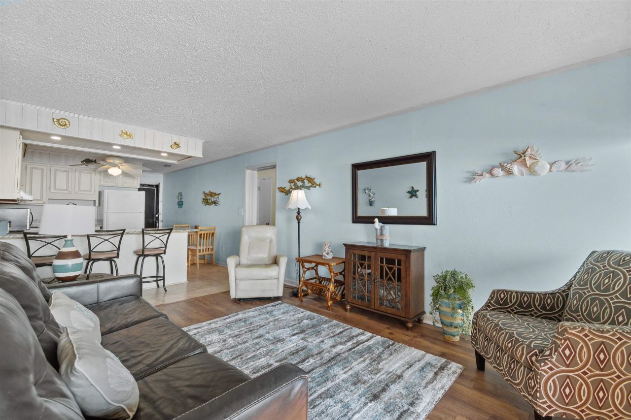 201 76th Ave. N Photo 10