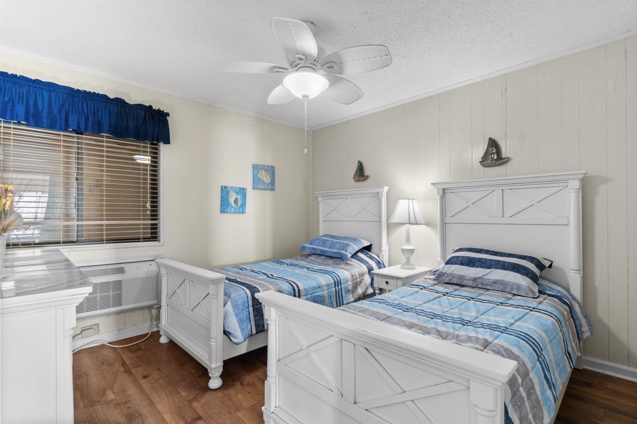 201 76th Ave. N Photo 20