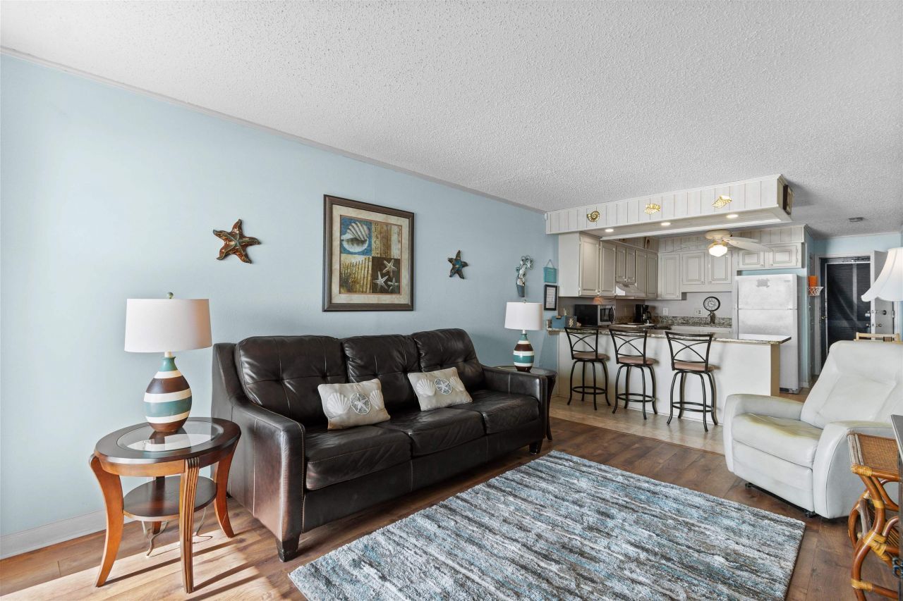 201 76th Ave. N Photo 8