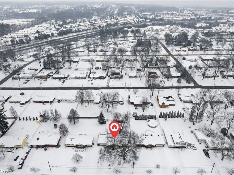 236 Knollwood Drive, Wadsworth, OH 44281 Photo 2