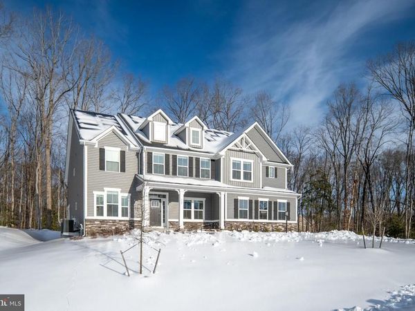 112 LAKE BLUFF COURT, FREDERICKSBURG, VA 22406