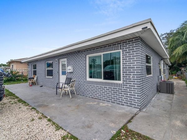 1150 SW 24th Ave , Fort Lauderdale, FL 33312