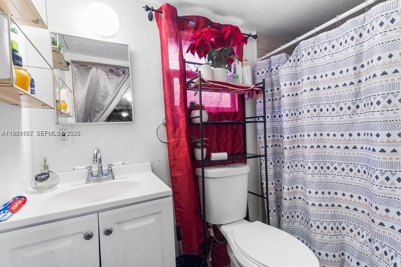 1150 SW 24th Ave , Fort Lauderdale, FL 33312 Photo