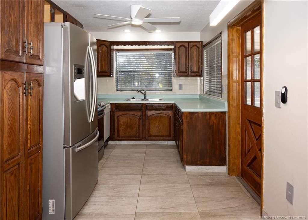 1015 Martinique Avenue, Fort Pierce, FL 34982 Photo