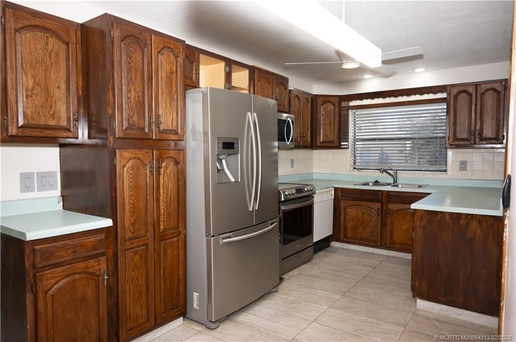 1015 Martinique Avenue, Fort Pierce, FL 34982 Photo