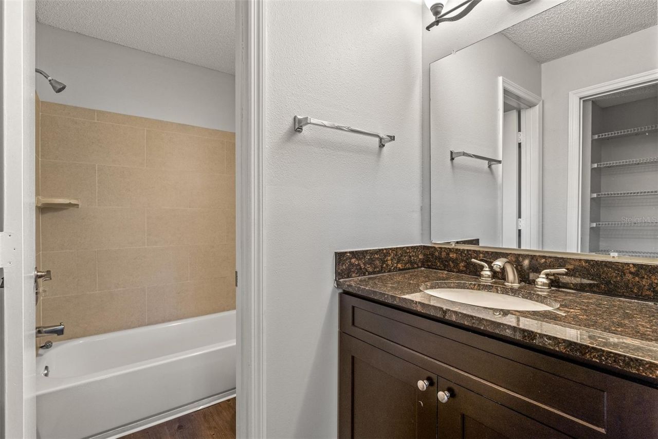 11901 4th Street N, Unit 6206, Saint Petersburg, FL 33716 Photo