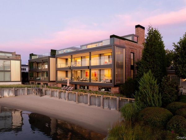 2 A W Water Street, Sag Harbor, NY 11963