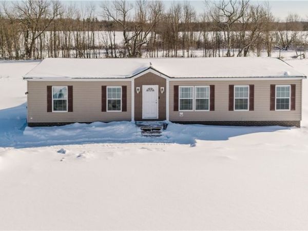 12656 County Route 5, Chaumont, NY 13622