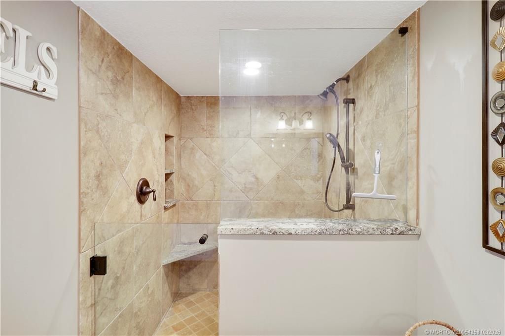 10000 S Ocean Drive, Unit 704, Jensen Beach, FL 34957 Photo