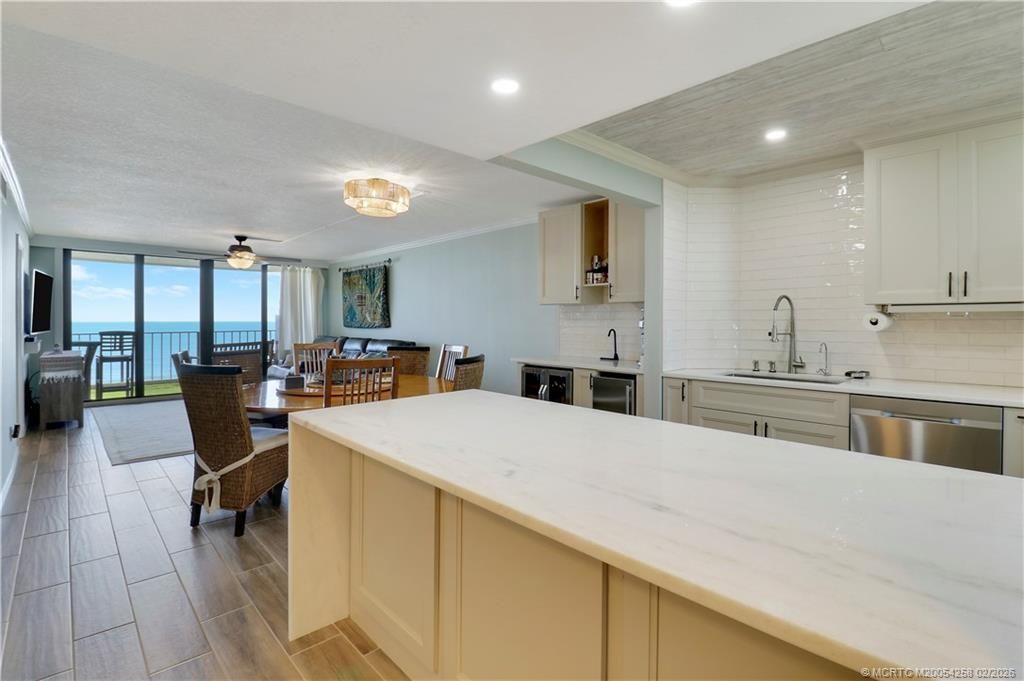 10000 S Ocean Drive, Unit 704, Jensen Beach, FL 34957 Photo