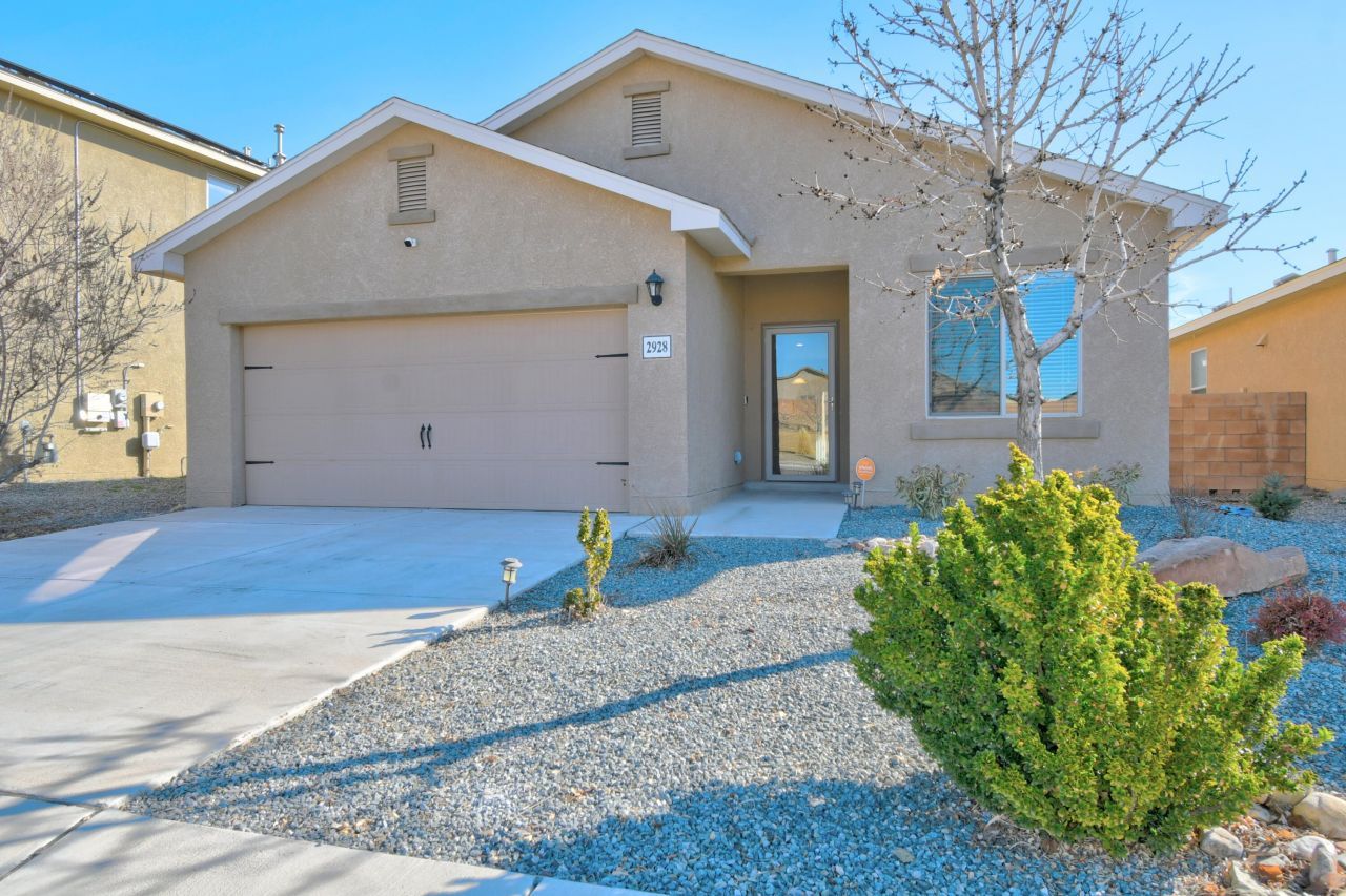 2928 Pauza Drive SW Albuquerque, NM 87121