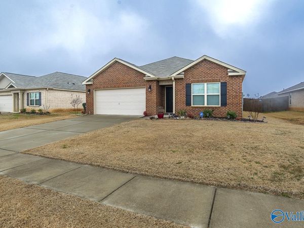 112 Oliver Court, Hazel Green, AL 35750