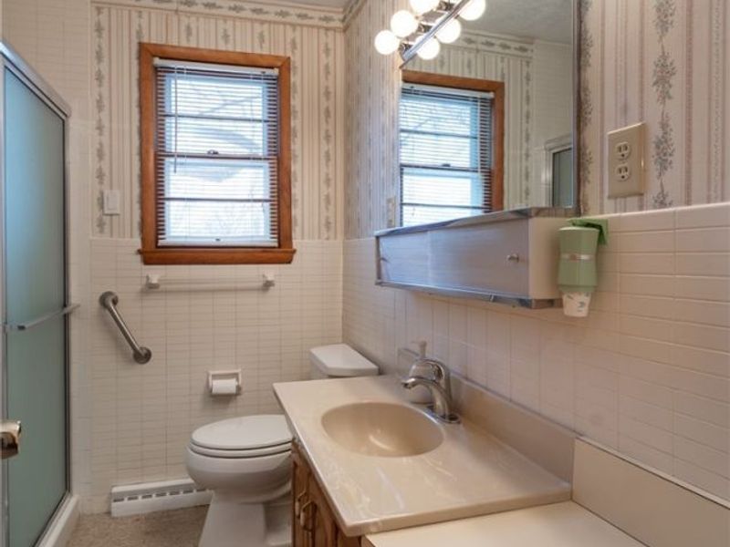 401 Louisiana Avenue, Elyria, OH 44035 Photo 5